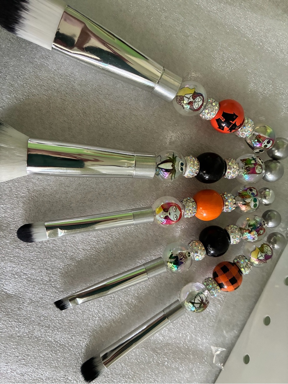 Halloween-Themed Orange and Black Makeup Brush Set